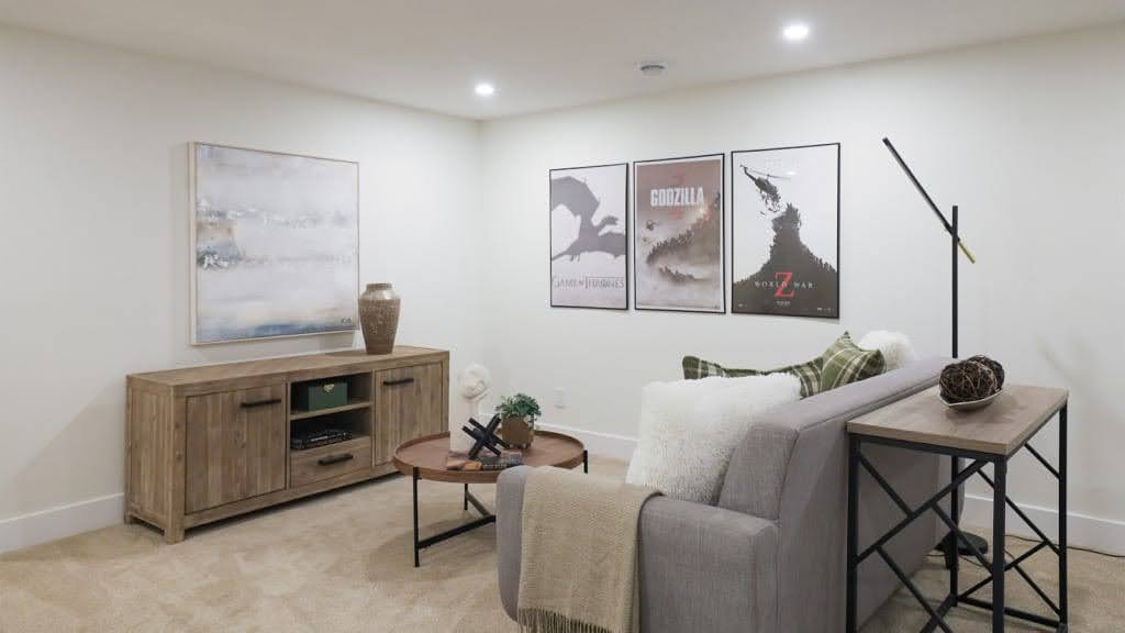 Sell Faster with Occupied Staging