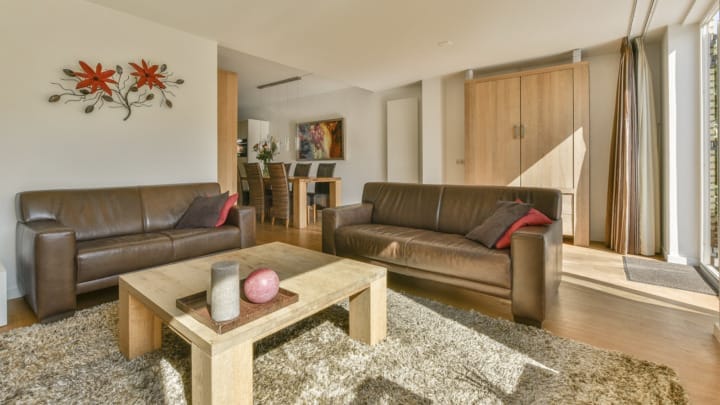 The Ultimate Guide to the Best Furniture Layout for a Narrow Living Room